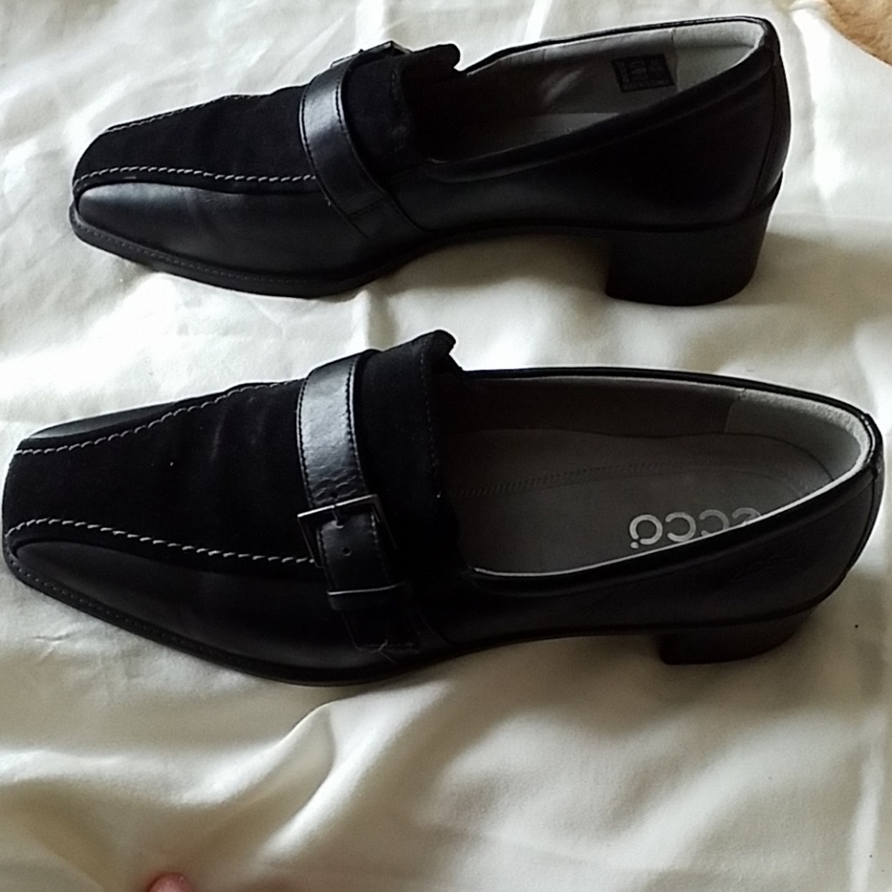Ecco Black Leather & Suede Loafers NWOT - Picture 4 of 7